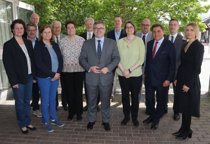 Österreichs Archivdirektorinnen und Archivdirektoren treffen sich zur Expertenkonferenz in Niederösterreich