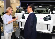 Auf der "Auto Shanghai".