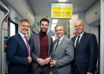 15 Jahre Niederösterreich Bahnen gefeiert: NÖVOG Geschäftsführer Wolfgang Schroll, LH-Stellvertreter und Verkehrslandesrat Udo Landbauer, NÖVOG Aufsichtsratsvorsitzender Hubert Keyl und NÖVOG Geschäftsführer Michael Hasenöhrl.