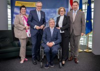 Rund 1.900 Menschen mit Behinderung im Landesdienst Rund 1.900 Menschen mit Behinderung im Landesdienst