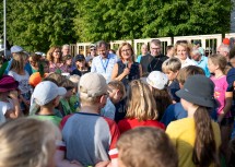 Landeshauptfrau Johanna Mikl-Leitner eröffnete die 50. NÖ KinderSommerSpiele im Stift Herzogenburg.