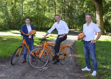 Dominik Hiller (Weinviertel Tourismus), Landesrat Jochen Danninger und Christian Weinberger (Wirtschaftsagentur ecoplus) 