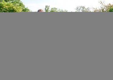 Thomas Uibel, Prokurist DIE GARTEN TULLN, Landeshauptfrau Johanna Mikl-Leitner und Gartenleiterin Susanne Leeb.