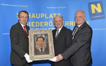 Pressekonferenz im NÖ Landhaus:  Bürgermeister Mag. Matthias Stadler, Landeshauptmann Dr. Erwin Pröll, Bürgermeister Dr. Reinhard Resch (v. l. n. r.).