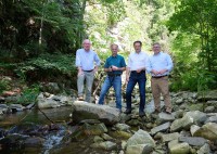 Exkursion bringt Einblicke in möglichen Nationalpark Kampwald