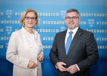 Landeshauptfrau Johanna Mikl-Leitner und Landesrat Ludwig Schleritzko informierten über die geplanten Landes-Investitionen im Jahr 2023.