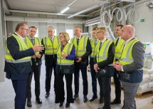 Betriebsführung bei der Firma ARDEX in Loosdorf, wo der heutige Arbeitsmarktgipfel stattfand.