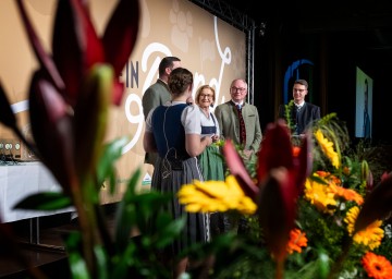 Landeshauptfrau Johanna Mikl-Leitner und Stephan Pernkopf am „Tag der Landjugend“ in Wieselburg.