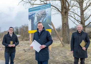 Präsentierten den „Melker Hafenspitz“ (v.l.): Bürgermeister Patrick Strobl, Landesrat Jochen Danninger und Vizebürgermeister Wolfgang Kaufmann