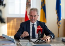 Der stellvertretende Landeswahlleiter Landtagspräsident Karl Wilfing informierte zur bevorstehenden Nationalratswahl.