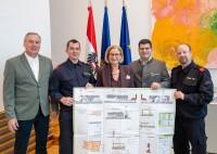 LH Mikl-Leitner sagt Unterstützung des Landes für Um- und Zubau des Feuerwehrhauses in Minichhofen zu