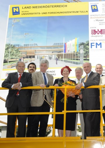 In Tulln wird ein neues Universitäts- und Forschungszentrum errichtet: Ab dem Frühjahr 2011 sollen in dem neuen Gebäude rund 350 Forscherinnen und Forscher arbeiten.