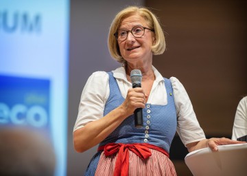 LH Mikl-Leitner eröffnete Musisches Bildungszentrum auf Schloss Zeillern LH Mikl-Leitner eröffnete Musisches Bildungszentrum auf Schloss Zeillern