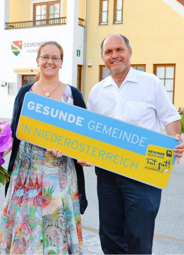 Bürgermeisterin Mag. Gudrun Berger (Furth bei Göttweig) und LH-Stv. Mag. Wolfgang Sobotka anlässlich des Besuches der Vorsorge Aktiv Gruppe. (v.l.n.r.)