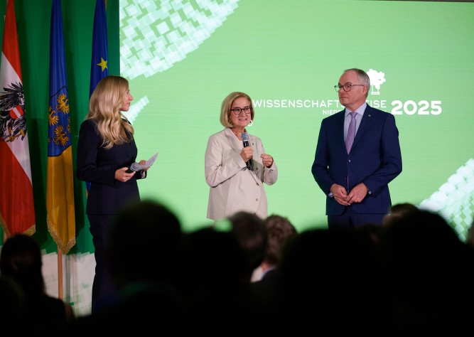 Wissenschaftspreise 2025 des Landes NÖ verliehen