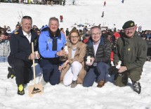 Landesfeuerwehrkommandant Dietmar Fahrafellner, der Göstlinger Bürgermeister Fritz Fahrnberger, Landeshauptfrau Johanna Mikl-Leitner, LH-Stellvertreter Stephan Pernkopf und Militärkommandant Martin Jawurek (v.l.n.r.)