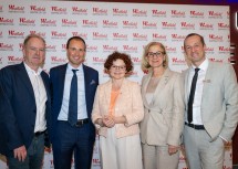 Christian Langhammer (Cineplexx Geschäftsführer), Paul Douay (Managing Director Asset Management Central Europe, Unibail-Rodamco-Westfield), Elisabeth Zehetner (Staatssekretärin für Wirtschaft, Energie und Tourismus), Landeshauptfrau Johanna Mikl-Leitner und Zsolt Juhasz (General Manager SCS) (v.l.n.r.)