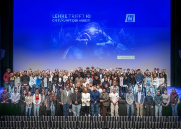 „Lehre trifft KI: Die Zukunft der Arbeit“ im Festspielhaus St. Pölten mit Landeshauptfrau Johanna Mikl-Leitner.