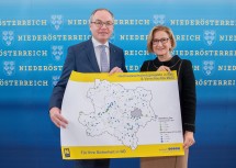 Landeshauptfrau Johanna Mikl-Leitner und LH-Stellvertreter Stephan Pernkopf zum Hochwasserschutz in NÖ.