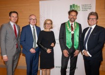 (v.l.n.r.) Stefan Schmuckenschlager, Bürgermeister Klosterneuburg, LH-Stellvertreter Stephan Pernkopf, Landeshauptfrau Johanna Mikl-Leitner, der neue Präsident des ISTA Martin Hetzer und Wissenschaftsminister Martin Polaschek.