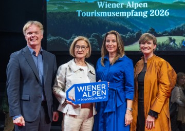 LH Mikl-Leitner beim Tourismusempfang der Destination Wiener Alpen