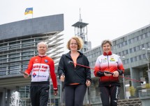 Edith Frey, Senioren-Landesrätin Christiane Teschl-Hofmeister (Mitte) und Lambert Frey.