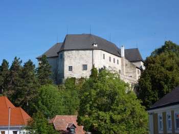 Weitere Herrschafts- und Familienarchive online: Albrechtsberg an der Gr. Krems, Marchegg-Malacka, Walterskirchen zu Wolfsthal, …