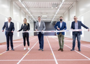 Offizielle Eröffnung der LA-Halle