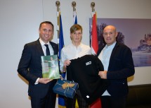 (v.l.n.r.) LR Jochen Danninger, Maria Gstöttner, Thomas Wirnsberger