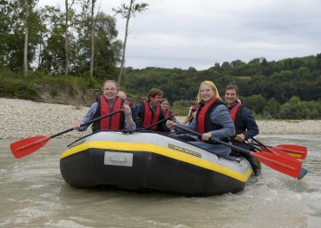 Landesrat Pernkopf und Bundesministerin Bures besichtigten in der Wachau das Nebenarmsystem Schallemmersdorf.