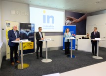 Bei der Pressekonferenz (v.l.n.r.): Johann Heuras, Helmut Schwarzl, Christiane Teschl-Hofmeister und Thomas Salzer