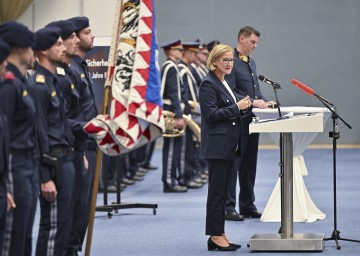 In ihrer Festrede sprach Landeshauptfrau Johanna Mikl-Leitner von einer „Erfolgsgeschichte Polizei“.
