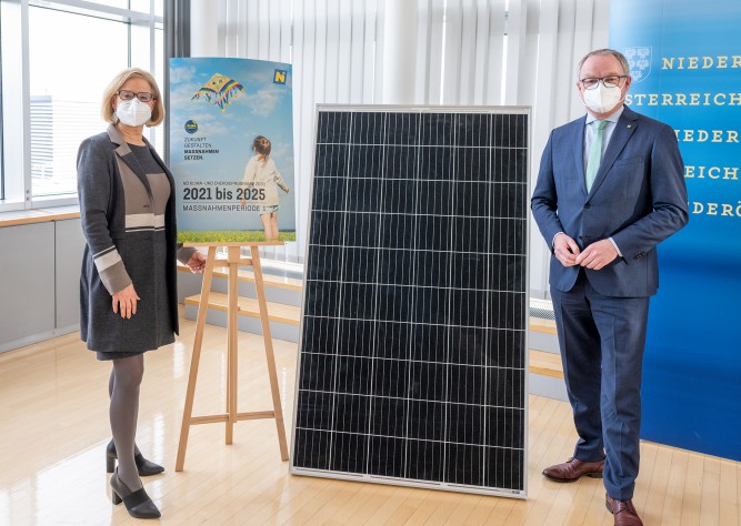 LH Mikl-Leitner und LH-Stellvertreter Pernkopf präsentierten Klima- und Energieprogramm 2021 - 2025