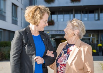 Senioren-Landesrätin Christiane Teschl-Hofmeister freut sich über viele Einreichungen zum Best-practice-Projekt