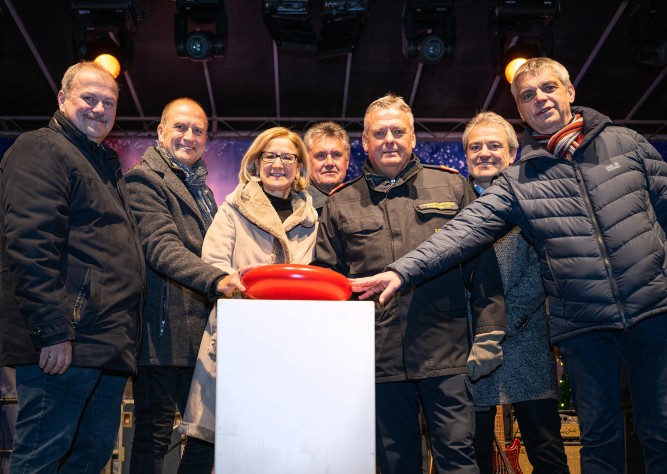 „Weihnachten im Park“ in St. Pölten offiziell eröffnet