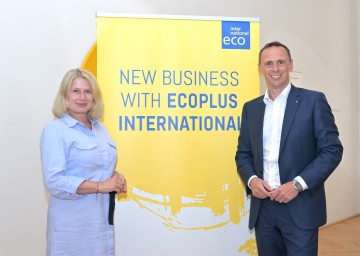 ecoplus International Geschäftsführerin Gabriele Forgues und Wirtschaftslandesrat Jochen Danninger 