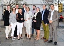 „Lange Nacht der Forschung“ am IST Austria in Klosterneuburg ​mit Landeshauptfrau Johanna Mikl-Leitner (5.v.r.), Bürgermeister Stefan Schmuckenschlager (5.v.l.), dem Landtagsabgeordnetem Christoph Kaufmann (2.v.r.), Martina Höllbacher, Leiterin der Abteilung Wissenschaft und Forschung (3.v.r.), ecoplus-Geschäftsführer Jochen Danninger (3.v.l.) und Georg Schneider, Managing Director vom IST Austria (rechts)