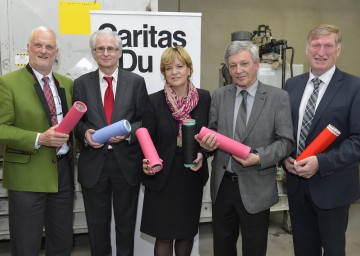 Im Bild von links nach rechts: Dr. Michael Widermann (Bezirkshauptmann Zwettl), DSA Emmerich Hahn (Leiter Caritas für Menschen mit Behinderung), Landesrätin Mag. Barbara Schwarz, Mag. Friedrich Schuhböck (Direktor der Caritas der Diözese St. Pölten), Herbert Prinz (Bürgermeister der Stadt Zwettl)