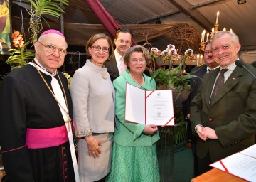 11. Internationale Orchideen-Ausstellung mit Generalabt Propst Bernhard Backovsky, Landeshauptmann-Stellvertreterin Mag. Johanna Mikl-Leitner, Bürgermeister Mag. Stefan Schmuckenschlager, Orchideen-Patin Fürstin Anita von Hohenberg und ORF NÖ-Landesdirektor Prof. Norbert Gollinger. (v.l.n.r.)