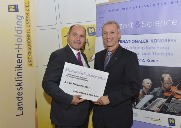 Landeshauptmann-Stellvertreter Mag. Wolfgang Sobotka und Dr. Gerhard Tucek, Leiter des Studiengangs für Musiktherapie, präsentierten den internationalen Kongress der Musikwirkungsforschung „Mozart & Science 2012\", der heuer vom 8. bis 10. November an der IMC Fachhochschule Krems stattfindet.