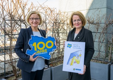 Landeshauptfrau Johanna Mikl-Leitner und Landesrätin Christiane Teschl-Hofmeister.