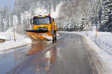 Der NÖ Straßendienst ist seit Beginn des neuen Jahres nahezu flächendeckend im Volleinsatz.