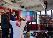 Die per Livestream zugeschaltete Landeshauptfrau Johanna Mikl-Leitner, LH-Stellvertreter Stephan Pernkopf und Landesfeuerwehrkommandant Dietmar Fahrafellner blickten im Zuge einer Pressekonferenz in St. Pölten auf das Einsatzjahr 2021 zurück und sprachen auch über aktuelle Herausforderungen.