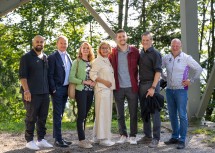 Ali Mahlodji, Franz Schellhorn, Martina Scheibelauer, Landeshauptfrau Johanna Mikl-Leitner, Lukas Renz, Thomas Welser und Andreas Welser (v.l.n.r.)