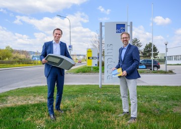 Wirtschaftslandesrat Jochen Danninger, ecoplus Prokurist Martin Fassl (v.l.n.r.) 