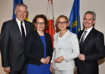 Die designierten Landesräte Martin Eichtinger und Christiane Teschl, Landeshauptfrau Johanna Mikl-Leitner und der designierte Landtagspräsident Karl Wilfing (von links nach rechts).