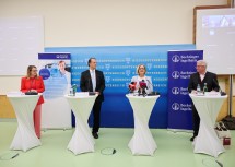 Landeshauptfrau Johanna Mikl-Leitner sprach bei der Pressekonferenz von einer „großen Auszeichnung für den Wirtschaftsstandort Niederösterreich“.