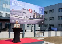 Landeshauptfrau Johanna Mikl-Leitner sieht im Zubau bei Elk eine Bestätigung für den Wirtschaftsstandort Niederösterreich, das Waldviertel und Schrems“.