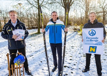 Landesrat Jochen Danninger gab in St. Pölten gemeinsam mit Michael Duscher, dem Geschäftsführer der Niederösterreich Werbung, und Markus Redl, dem Geschäftsführer der ecoplus Alpin GmbH, in St. Pölten einen Ausblick auf die Wintersaison 2021/2022. 