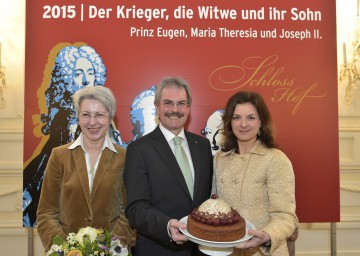 Im Bild von links nach rechts: Mag. Elisabeth Udolf-Strobl (Sektionschefin BMWFW), Landesrat Mag. Karl Wilfing (NÖ), Mag. Barbara Goess (Geschäftsführerin Schloss Hof)